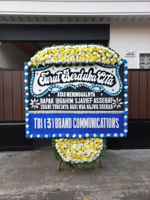 Papan Bunga Duka di Rantau Selamat